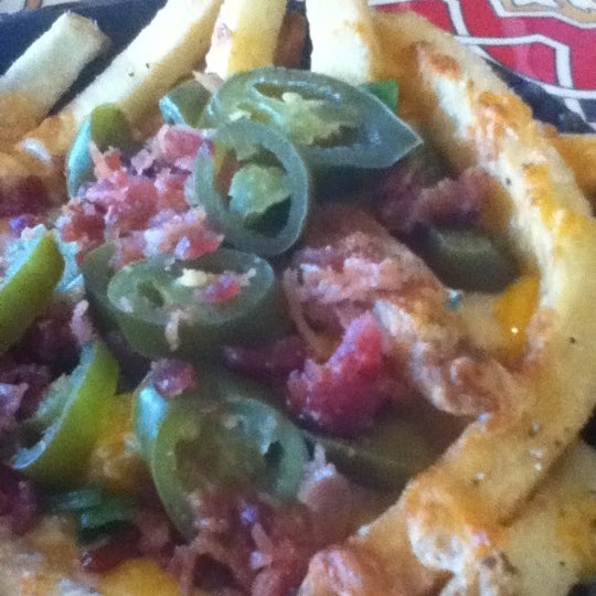 Photo taken at Chili&#39;s Grill &amp; Bar by Pia W. on 5/7/2011
