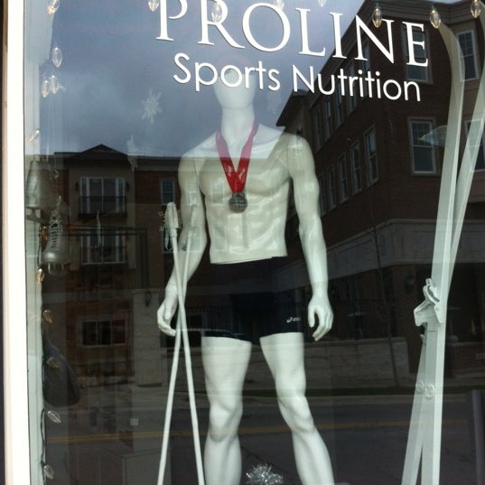 Photo taken at ProLine Sports Nutrition by Barry Y. on 11/26/2011