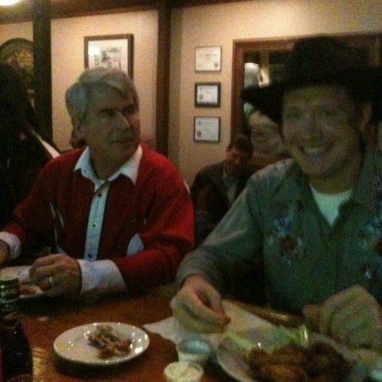 Photo taken at Comet Grill by bradley on 2/27/2011