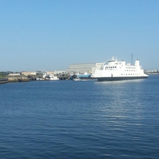 Port Jefferson Ferry Terminal Muelle en Port Jefferson