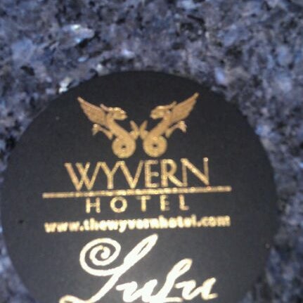 Снимок сделан в The Wyvern Hotel Punta Gorda пользователем Jana D. 5/17/2012