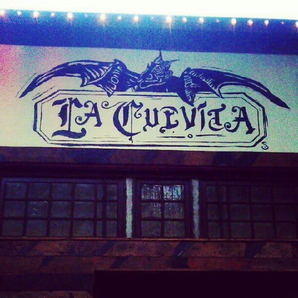 5/23/2012에 Torrey N.님이 La Cuevita에서 찍은 사진