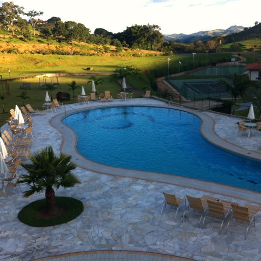 Foto tirada no(a) Villa Di Mantova Resort Hotel por Thiago V. em 5/18/2012