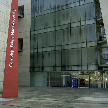 Photo taken at Edificio N - Complejo Felipe Mac Gregor by Martin A. on 4/30/2011