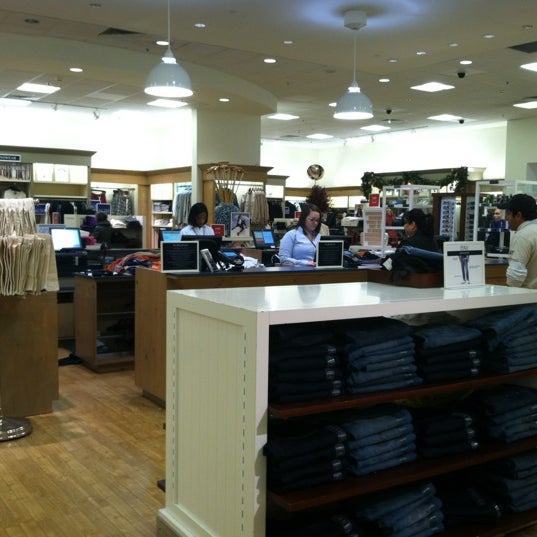 smithfield polo outlet