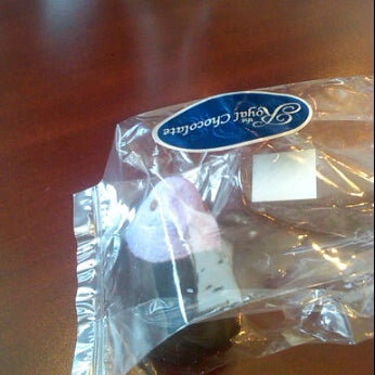 3/6/2012にAngie U.がThe Royal Chocolateで撮った写真