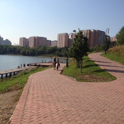 марьино 8. марьино 8. марьино 8. москва, мячковский бульвар, 3а. скейт парк борисовские пруды.