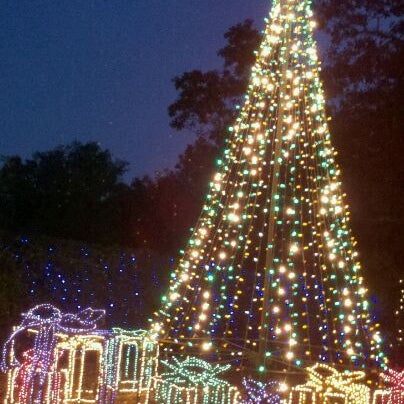 Photo taken at Bellingrath Gardens and Home by Sean R. on 12/21/2011