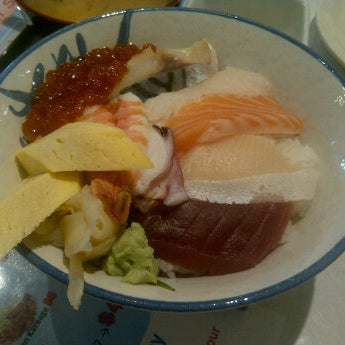 8/22/2011 tarihinde Agnes K.ziyaretçi tarafından Kabuki Korean Restaurant and Sushi Bar'de çekilen fotoğraf