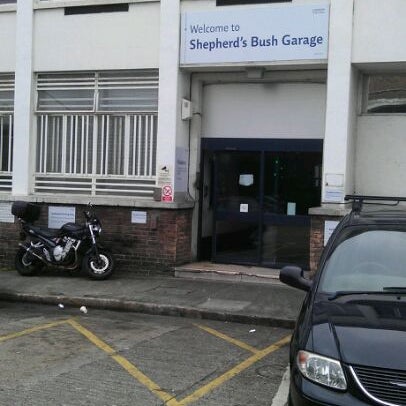 Shepherd's Bush Bus Garage - Bus Station in Shepherd's Bush