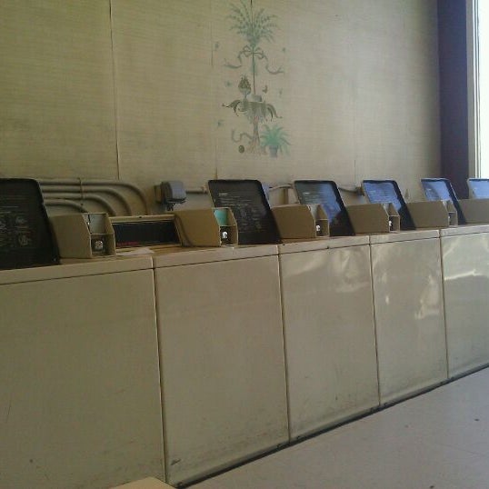 A Laundromat Laundromat in Oakland