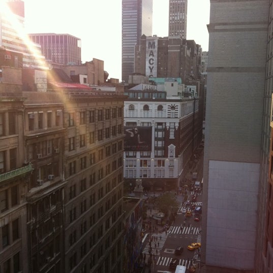 Photos at Hotel Metro Rooftop Bar Hotel Bar in Koreatown