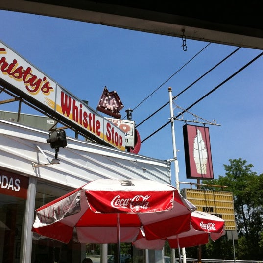 Kristy's Whistle Stop 600 S Enola Rd