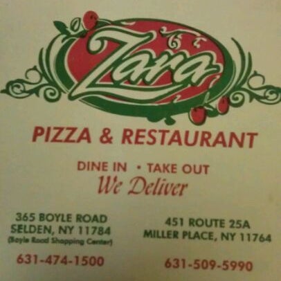 1/25/2012 tarihinde Caitlin B.ziyaretçi tarafından Zara Pizza &amp; Restaurant'de çekilen fotoğraf