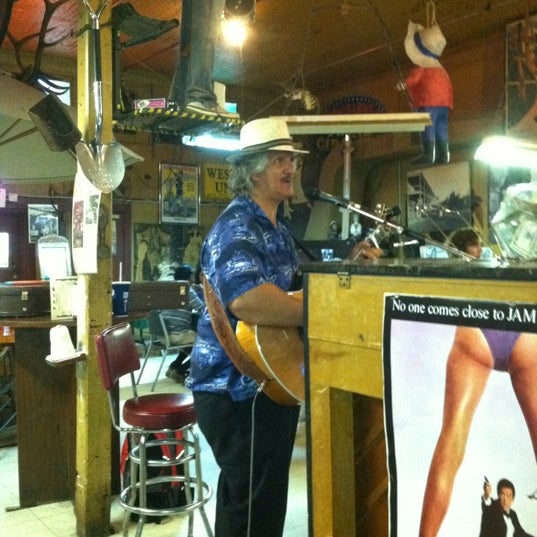Foto scattata a Lutes Casino da Cody B. il 8/25/2012