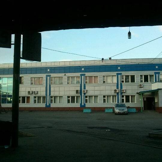 Сайт автовокзала бийск. Автовокзал Бийск. Старый автовокзал Бийск. Автовокзал Бийск фото.