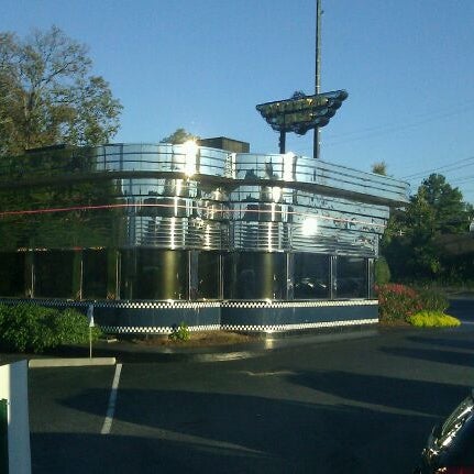 Photo taken at Buckhead Diner by Dino S. on 10/17/2011