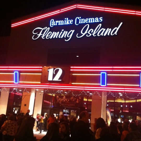 รูปภาพถ่ายที่ New Vision Theatres Fleming Island 12 โดย Valerie L. เมื่อ 11/18/2011