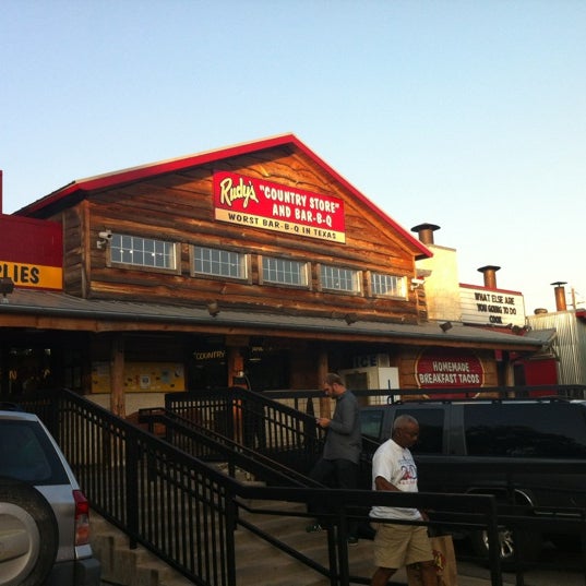 Rudy's Country Store & BarBQ 2451 S Capital of Texas Hwy