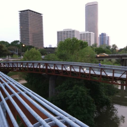 Hump bridge. Hump bridge