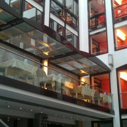 9/16/2011 tarihinde Paulo G.ziyaretçi tarafından Living Hotel Großer Kurfürst'de çekilen fotoğraf