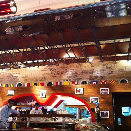 Das Foto wurde bei Roger&#39;s Diner von Il Mare ® am 9/2/2011 aufgenommen