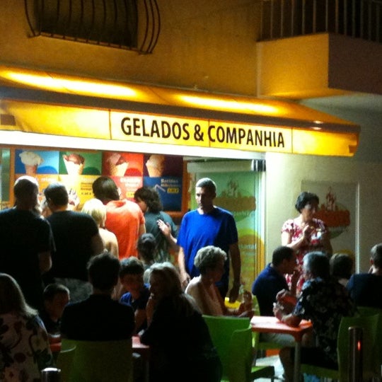 Photo taken at Gelados &amp; Companhia by Wouter D. on 8/4/2011