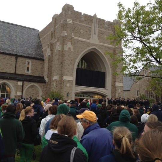 Photo taken at Hammes Notre Dame Bookstore by Don R. on 4/20/2012