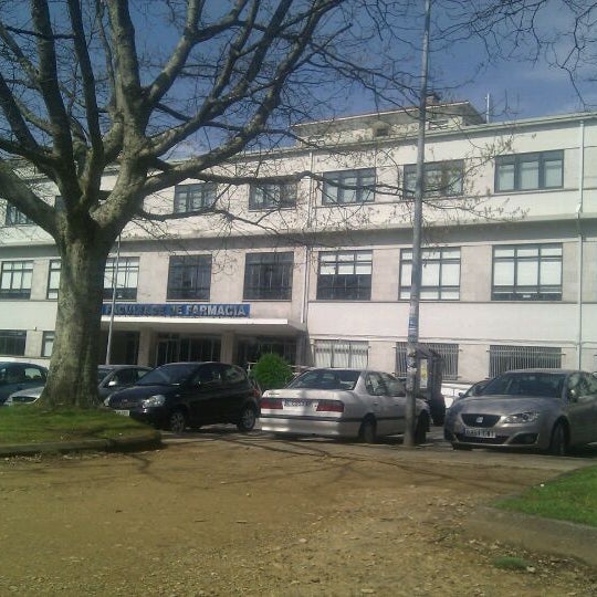 Facultade de Farmacia Santiago de Compostela, Galicia Facultade de Farmacia Santiago de Compostela, Galicia