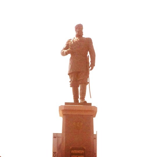 Памятник александру iii кемерово. Памятник александру 3 в иркутске рисунок. Памятник александру iii кемерово. Памятник александру 3 в иркутске бул. Памятник александру iii новый.