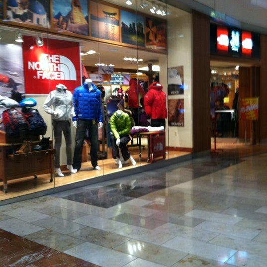 north face garden state mall