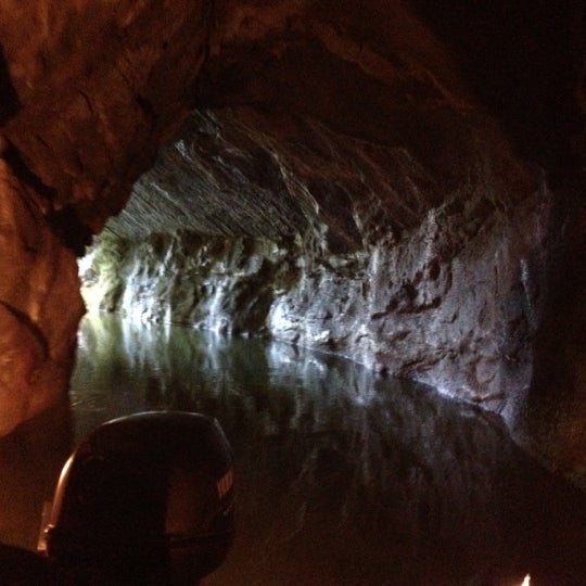 Photo taken at Penn&#39;s Cave by Tessa R. on 7/25/2012