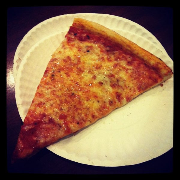 Photo taken at Nino&#39;s Pizza of New York by Tassos L. on 11/12/2011