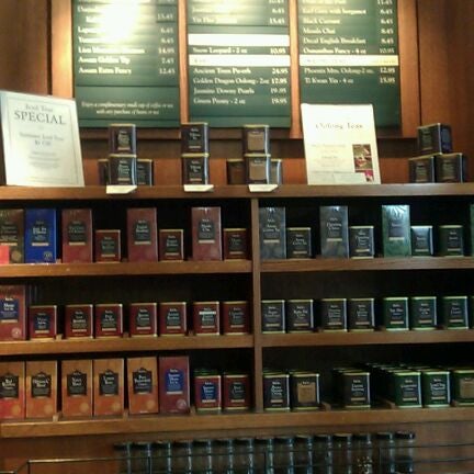 Photo taken at Peet&#39;s Coffee &amp; Tea by Miss V. on 9/2/2011