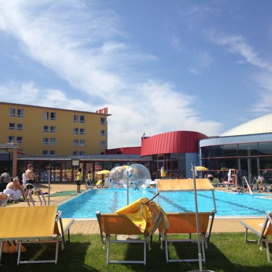 Foto tirada no(a) H2O Hotel Therme Resort por Jûrgen van de Halgás em 5/18/2012