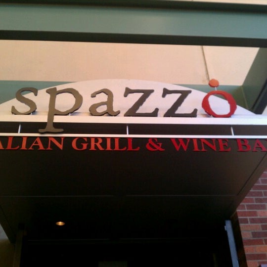 Photo taken at Spazzo Italian Grill by Rick M. on 8/25/2012