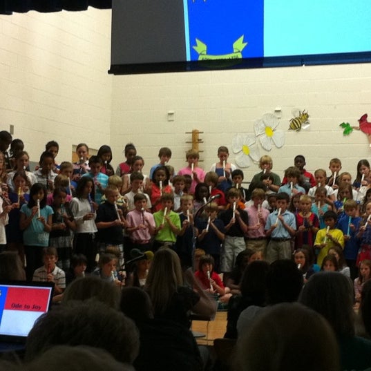 Lacy Elementary Elementary School