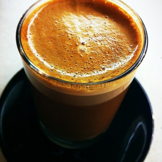 Das Foto wurde bei Chinatown Coffee Company von Lu D. am 2/18/2012 aufgenommen