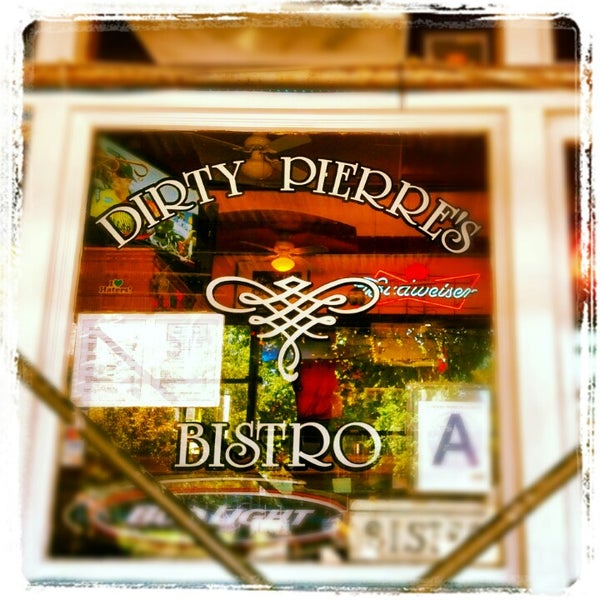 Foto diambil di Dirty Pierre&#39;s oleh Justin S. pada 7/22/2012
