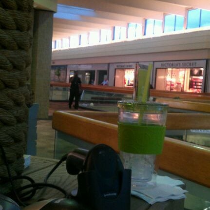 4/25/2012にKayla K.がGreenbrier Mallで撮った写真