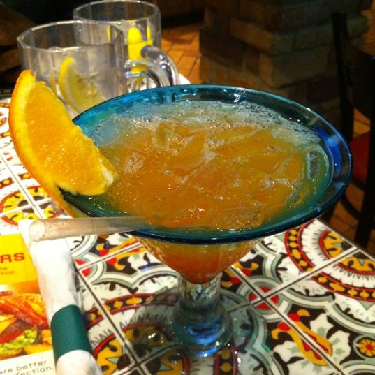 Photo taken at Chili&#39;s Grill &amp; Bar by La Trice S. on 4/12/2012