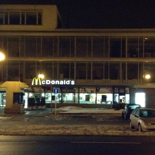 McDonald's Fast Food Restaurant in Poruba