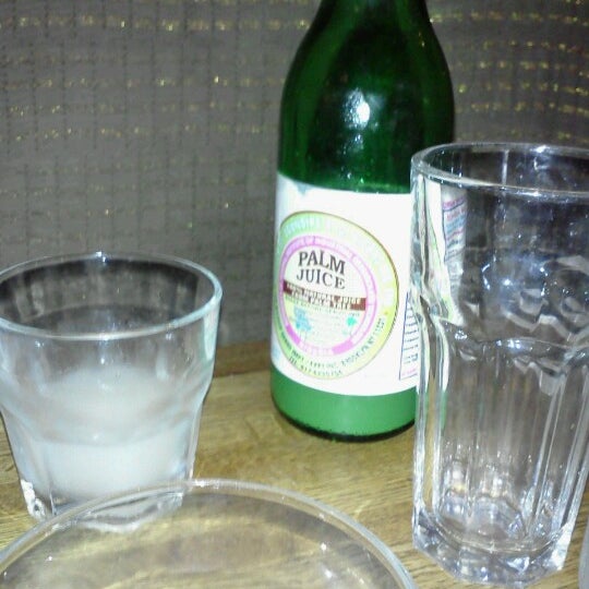 8/3/2012에 Jael S.님이 Buka Nigerian Restaurant에서 찍은 사진