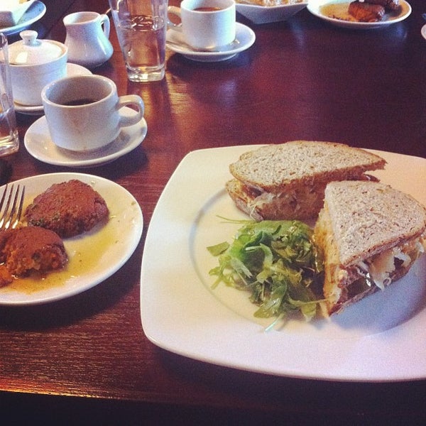 Sprig & Vine Vegetarian / Vegan Restaurant