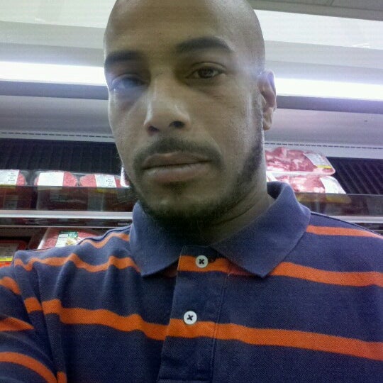 Pathmark (Now Closed) - Grocery Store in Port Richmond