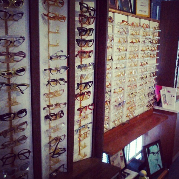 Photo taken at Smith&#39;s Opticians by Nicole on 5/5/2012