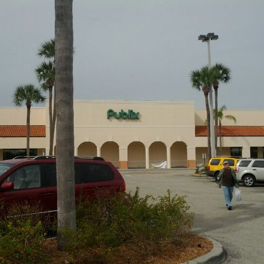 Publix 1616 Cape Coral Pkwy W 5