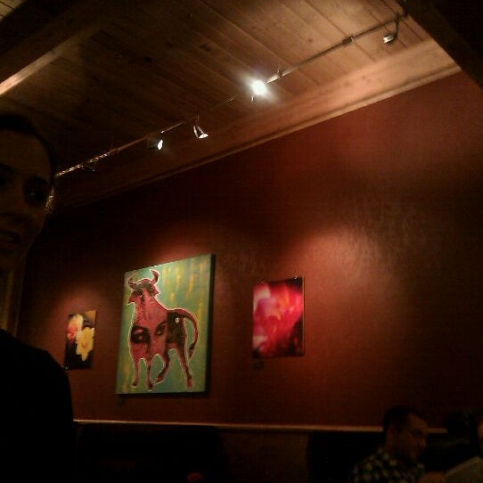Foto tirada no(a) Toro Lounge por Cecilia T. em 1/29/2012