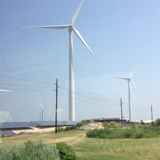Ctv судно. Atlantic wind. Savanna wind судно. Lillgrund wind farm. Offshore islands.