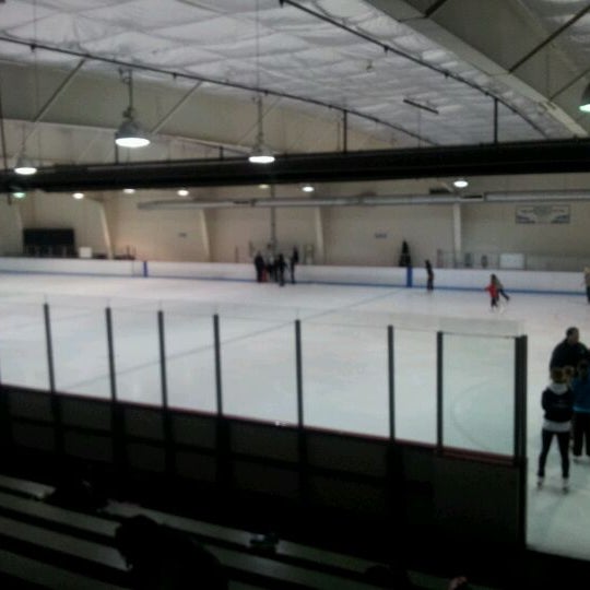 Foto scattata a Lynnwood Ice Center da Dmitry I. il 10/29/2011